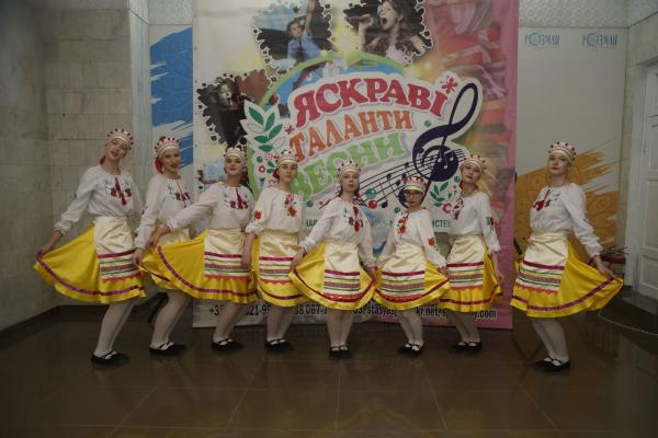 Гурток «Волошки» - Міжнародний фестиваль-конкурс «Яскраві таланти весни»